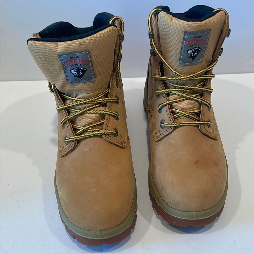 Tan High-Top steel Toe Ankle Boots with Padded Collar - Picture 2 of 8
